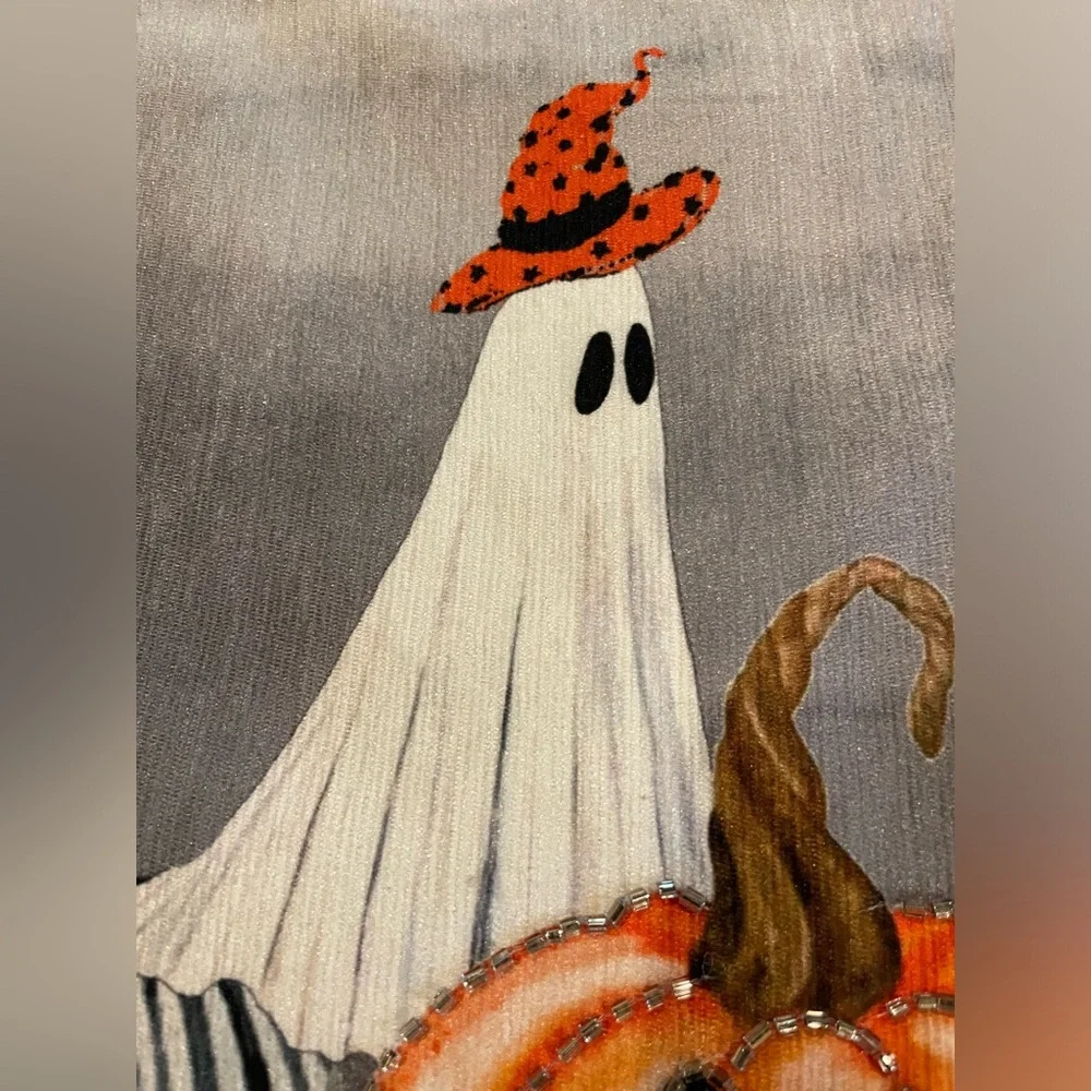 HAUNTED LANE NWT Halloween Bead Accent Ghost Pumpkin Decorative Table Runner